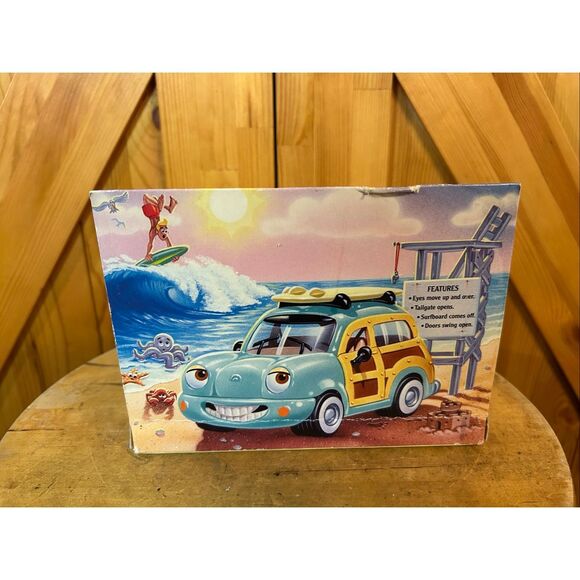 Chevron Cars Woody Wagon w Surfboard (6144) - Picture 3 of 6